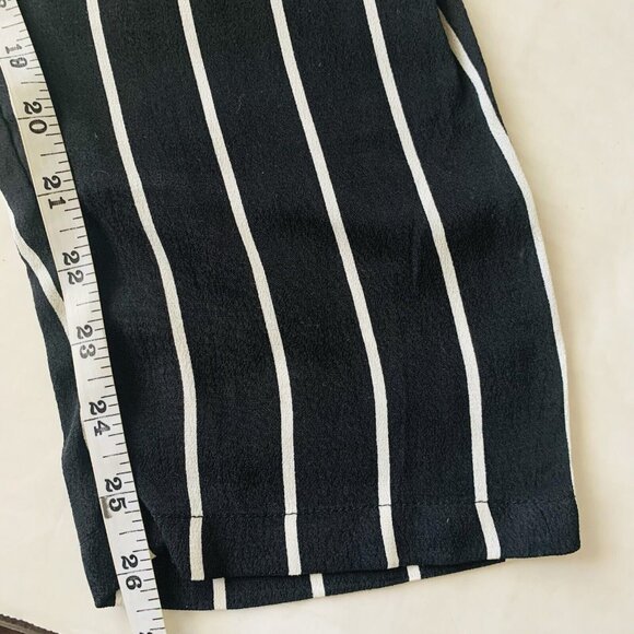 Sexy 2 Piece Black Striped Tie-Front Crop Top Tapered Pants Set Size Small‎ - Picture 9 of 11